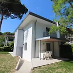 Villa Vela Deluxe *