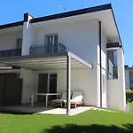 Vela Deluxe Villa